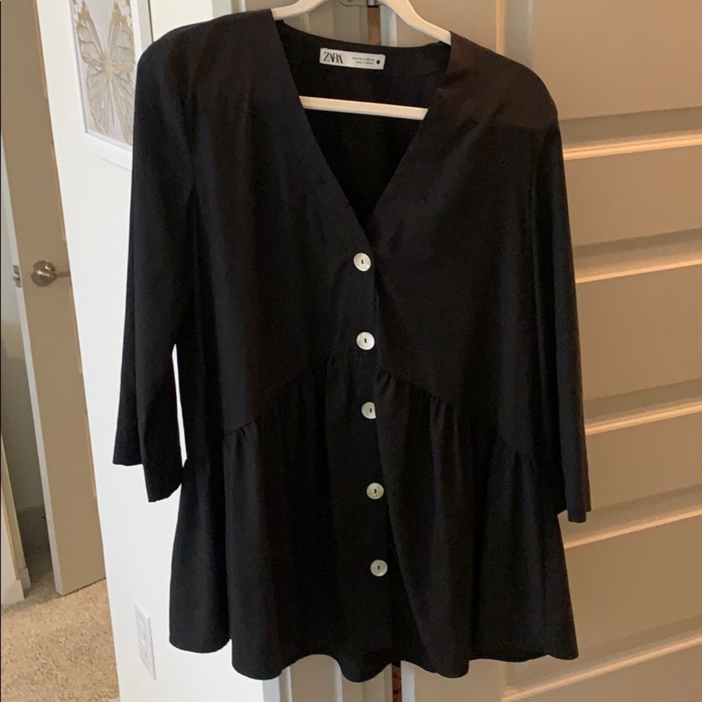 NWOT Zara button detail tunic